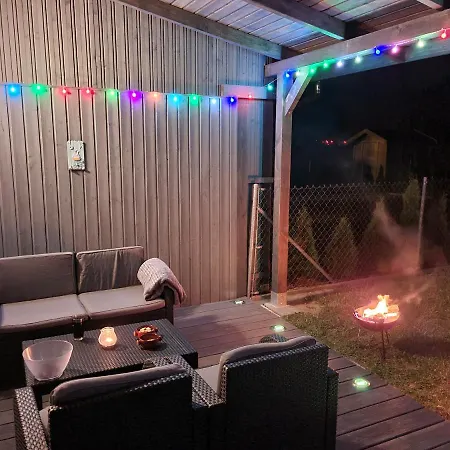 Lilja Mit Grill Kamin Eignes Grosses Grundstueck Und Aussenpool Дом отдыха Тшенсач